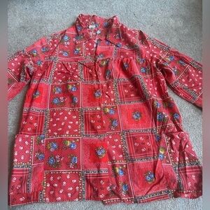 Vintage 70s Red Floral RN 31922 Blouse Snaps Front Pockets Women’s Size M